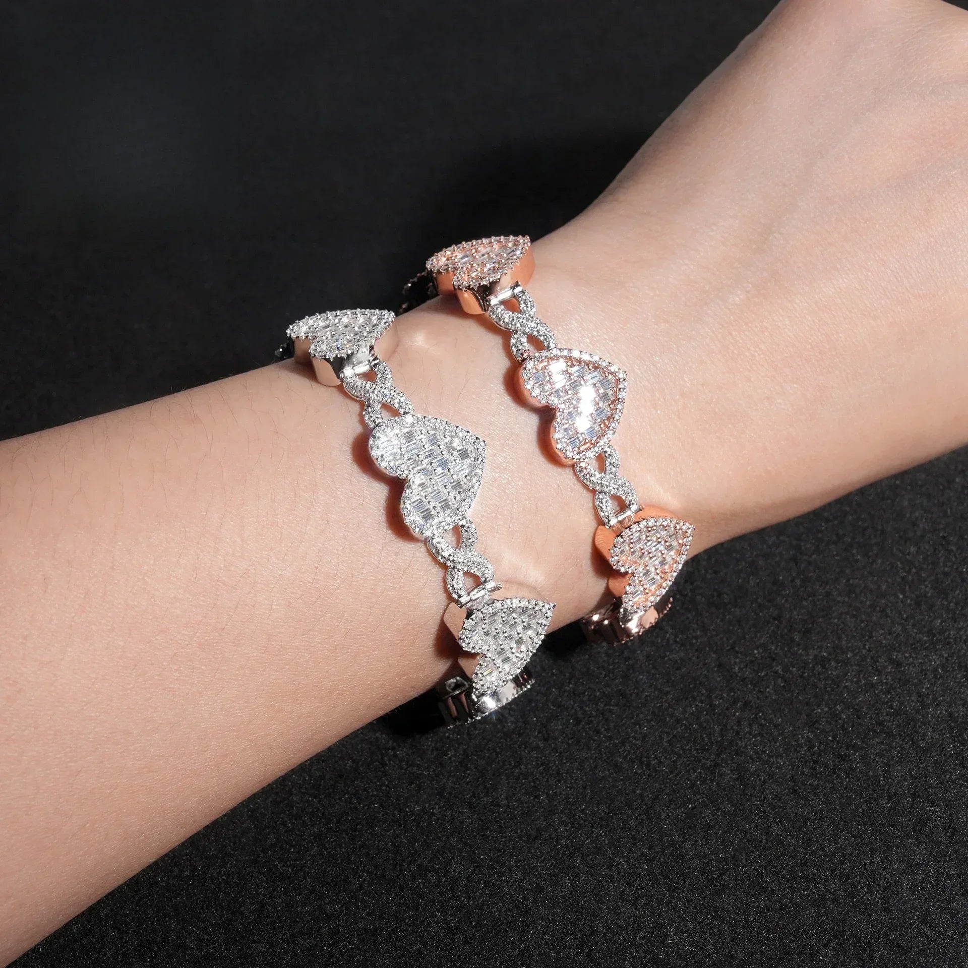 Heart Moissanite Cuban Link Bracelet – S925 Sterling Silver Iced-Out Hip Hop Streetwear Jewelry - CaratixJewelry